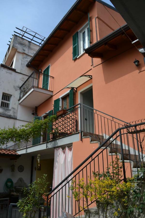 Villa Casa Del Cedro - Cedar House Lecco Exterior foto